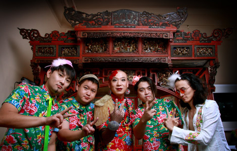 1000-Band-Photo1